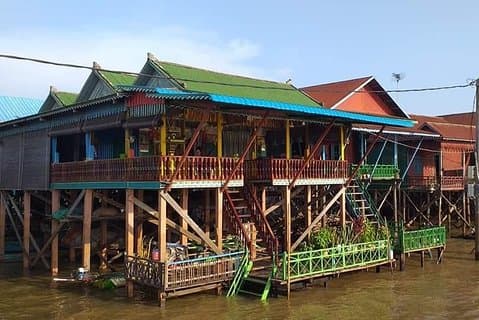 Croisière d'une demi-journée à Kompong Phluk et Tonlé Sap au départ de Siem Reap