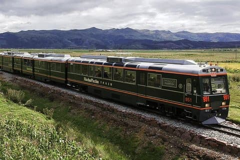 Tour To Machupicchu 2 Days by Train