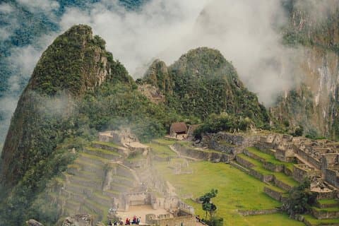 Besøg Machu Picchu i bil (2 dage / 1 nat)