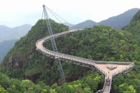 Langkawi Tour with SkyBridgewalk,Langkawi Cable Car,Oriental Village pass