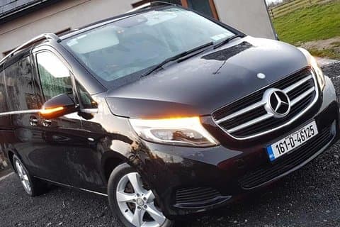 Galway City Zum Flughafen Dublin oder Dublin City Privattransfer