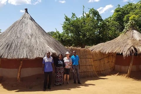 Mukuni Village Tour Heldagstur