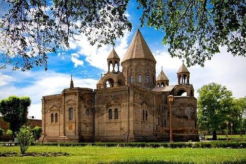 Privérondleiding naar Etchmiadzin, Zvartnots en Khor Virap