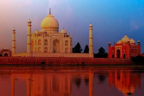 Private One Way Transfer From Ranthambore To Agra In AC Vehicle