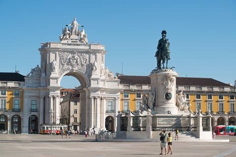 Privétour 2 dagen Fátima en Lissabon