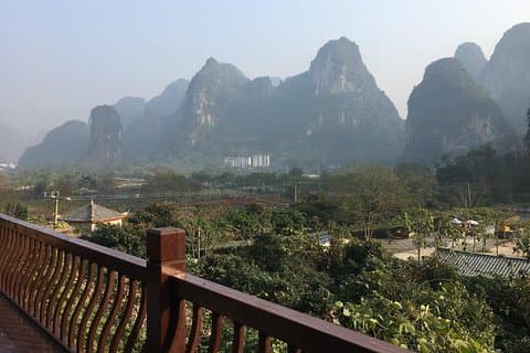 Privater Transfer bei der Ankunft in Guilin: Bahnhof zum Hotel