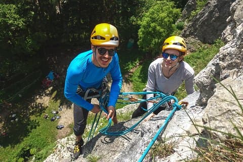 Escalada cerca del lago Bled