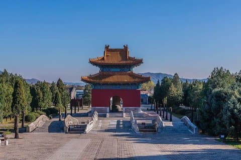 Mutianyu Great Wall och Ming Tomb Självguide-resa med engelsktalande förare
