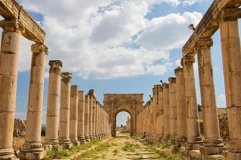 Jerash, Dode Zee, Petra & Wadi Rum Tour 3 dagen - 2 nachten
