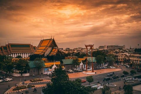 Private Temple of Bangkok & Shopping from Laem Chabang