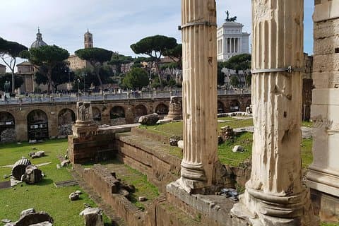 Imperial Rome & Beyond: Full-Day Luxury Private Car Tour