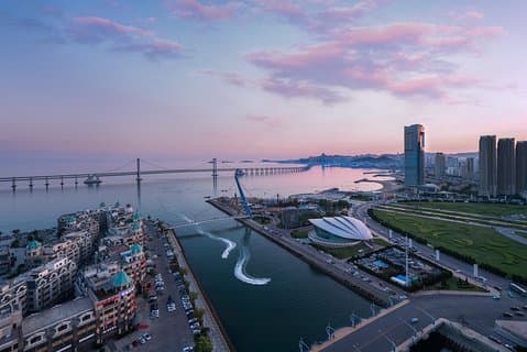 Dalian Private Arrival Transfer: Railway Station to Hotel