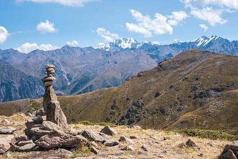 Randonnée d'une journée / Furmanov Peak