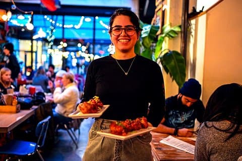 Vancouver Private Food Tour : Smak 6 + lokala rätter och färsk Sushi