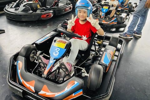 Johor Day Tour - dica mais ao sul, fazenda ecológica, kart [carro]