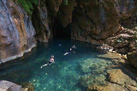 Abandoned Valley , Golden Cave and E Cave 1 Day Trek