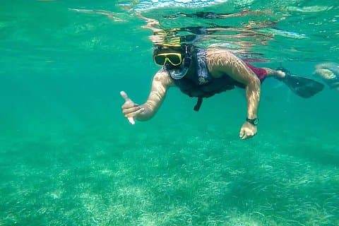 Grundlegende Schnorchelerfahrung in Cancun