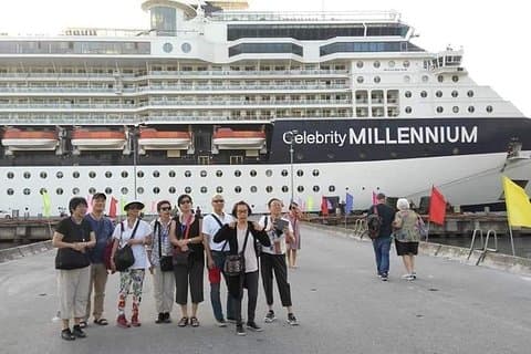 Landausflug nach Hue City & Perfume River von Tien Sa oder Chan May Port