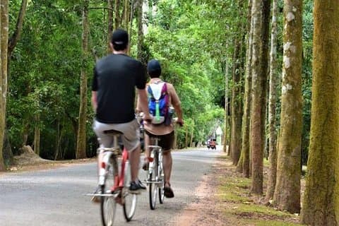 Cykelturné i Angkor och templar hela dagen