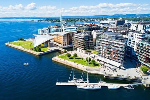 Oslo Private Tour: Nydalen, Akerselva, Bygdoy Peninsula & Kon-Tiki museum