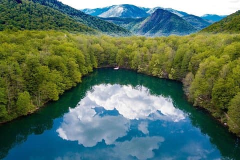 Excursão particular ao norte do Montenegro - Canyon do Rio Moraca e caminhada pela Floresta Virgem
