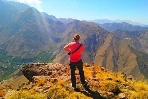 Atlasbjerge og tre dale og vandfald: guidet dagstur fra Marrakech