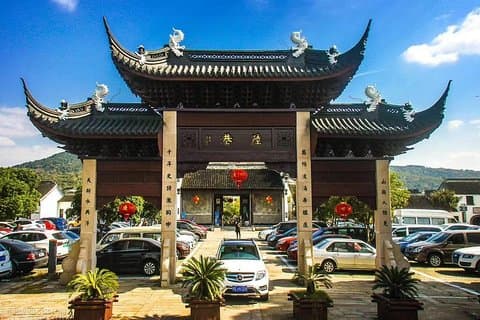 Privat Suzhou fottur med Luxiang Ancient Village ved Taihu Lake