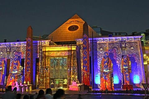 ナイル川を抜けるアスワンの魔法の夜
