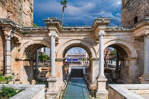 Antalya City Tour with Old Town (Kaleiçi) & Düden Waterfalls