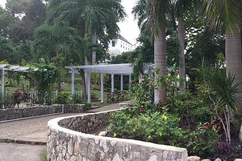 Hoteller i nærheden af Montego Bay Rose Hall Great House & Luminous Lagoon