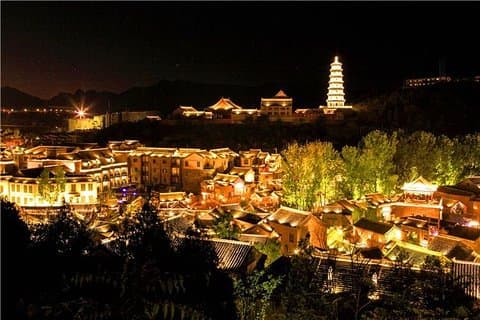 Beijing Layover Night Tour to Simatai Great Wall and Gubei Water Town