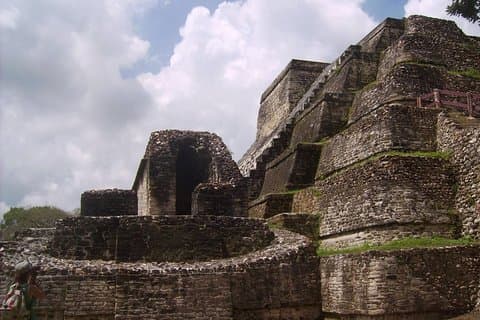 Brulapen en Maya-avontuur bij Altun Ha