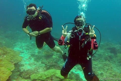 Open water scuba certifiication course with beach dives