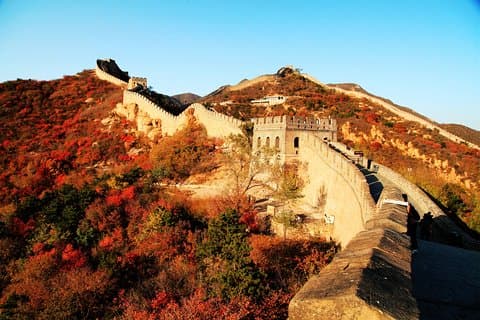 Maravillosa excursión al atardecer en la Gran Muralla Huanghuacheng desde el aeropuerto de Beijing