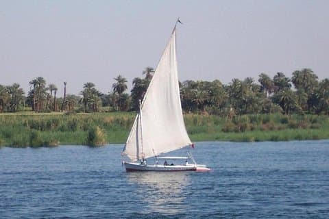 Vida Real, Egito - Sunset Felucca Vela no Nilo com Refeição Egípcia
