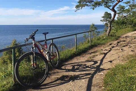 Riding to Lerici: an e-bike tour between sky and the Ligurian sea