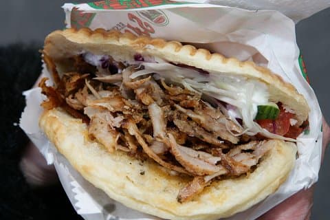 BAKU WALKING tour with the best STREET FOOD and DRINK tasting