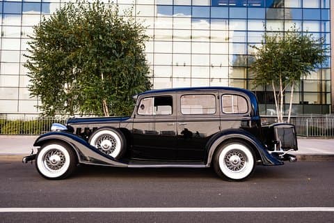 Visite privée de New York en voiture ancienne et dégustation de vins