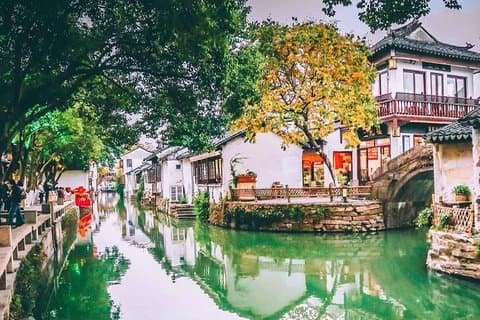 Visite de la ville d'eau de Zhouzhuang n ° 1 depuis l'aéroport de Shanghai