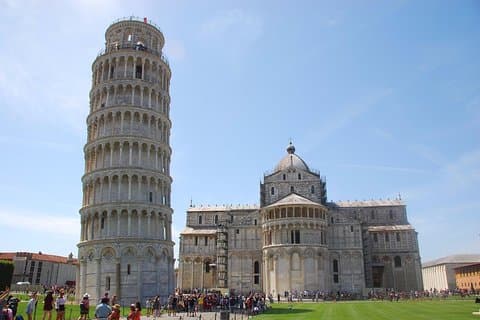 Tour privado de 8 horas para Pisa e Lucca de Florença