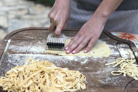 Family cooking class