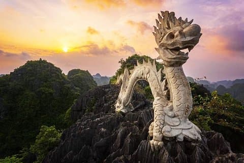 Ninh Binh - Bai Dinh - Trang An - Mua Cave dagstur: Turgåing, fotturer, Båttur