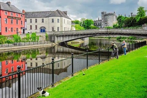 Kilkenny Medieval · En dagstur med guide på spansk