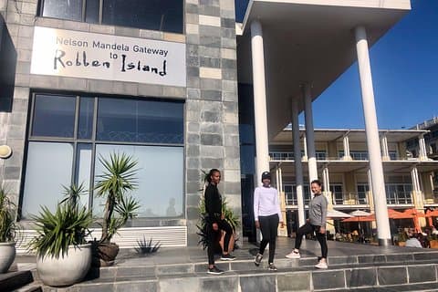 Excursión de medio día a la isla Robben con experiencia en el Museo del Diamante