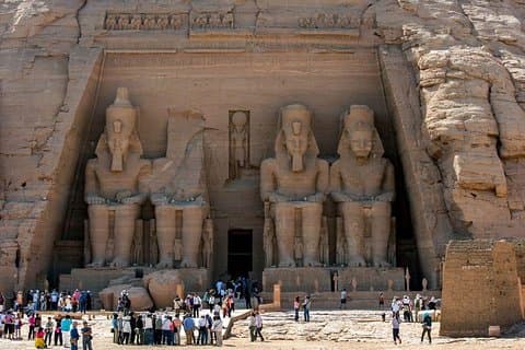 2-tägige Übernachtung von Luxor nach Assuan : Abu Simbel, Philae, Nilmuseum