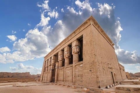 Dendera y Abydos por carretera