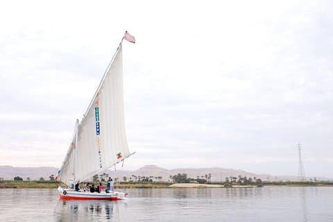 Incrível passeio de Felucca em Aswan com refrigerantes