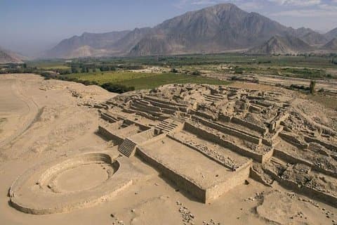 Caral City und Lomas DE Lachay Ganztageserlebnis