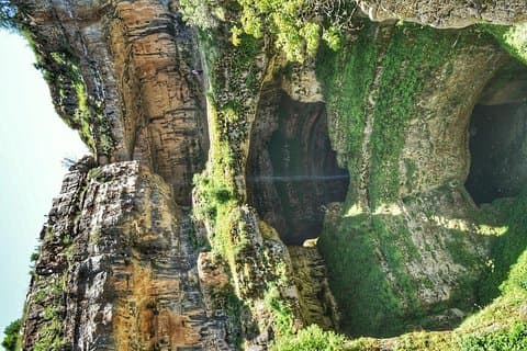 Jeita Grotto & Baatara Gorge Heldagers privat tur