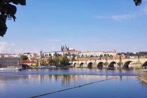 Få se alla platser på en rundtur - Prag privat rundtur med minivan